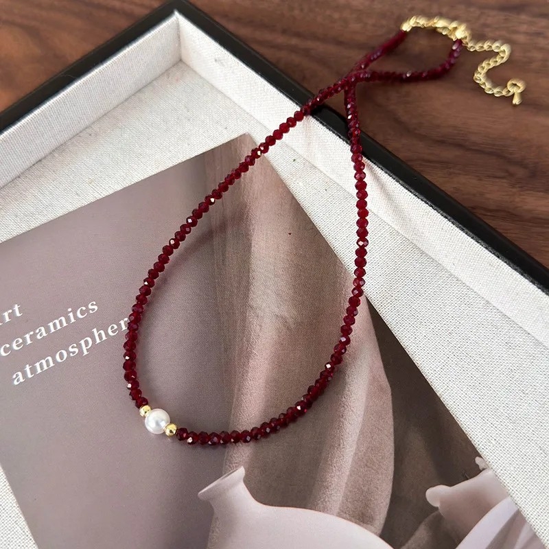 Много нежно хендмейд колие от естествен гранат мъниста фасета 3 мм с естествена речна перла и стоманени позлатени мъниста и закопчалка, 2 дължини + 5 см удължител - S-KK1121